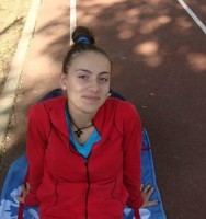Diana Cristina Puşcaşu (CSŞ Lugoj), în sezonul atletic outdoor din 2013, ca junioară III