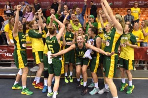 Bucuria lituaniencelor pentru calificarea în sferturi. Copyright: FIBA/Ciamillo-Castoria/Rebay