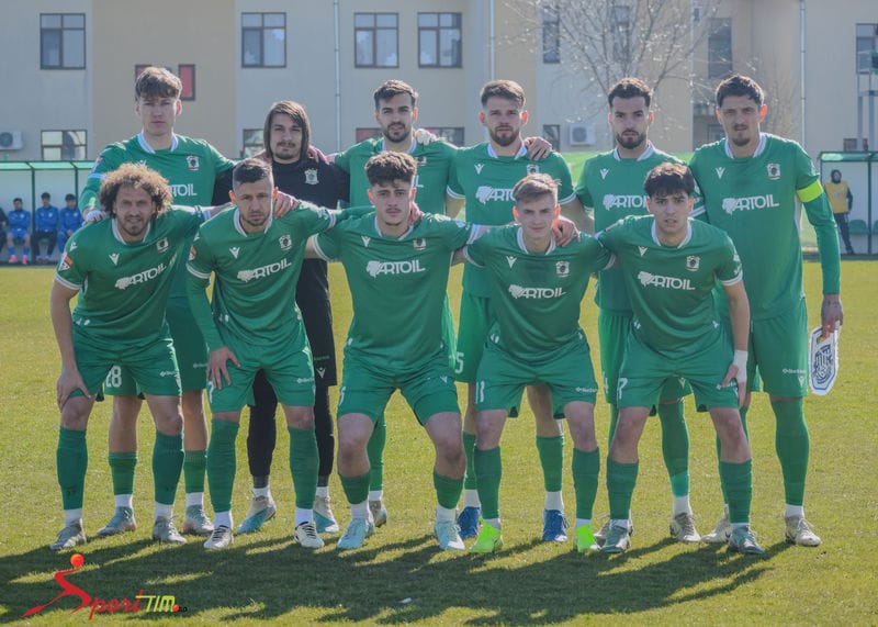 Gondiu, Mikloş, *, *, Gladun, Şeroni, Popovici, Vasile, *, *, Buţu